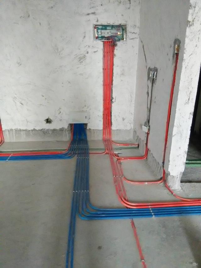 頭一次見(jiàn)水電這么裝!
